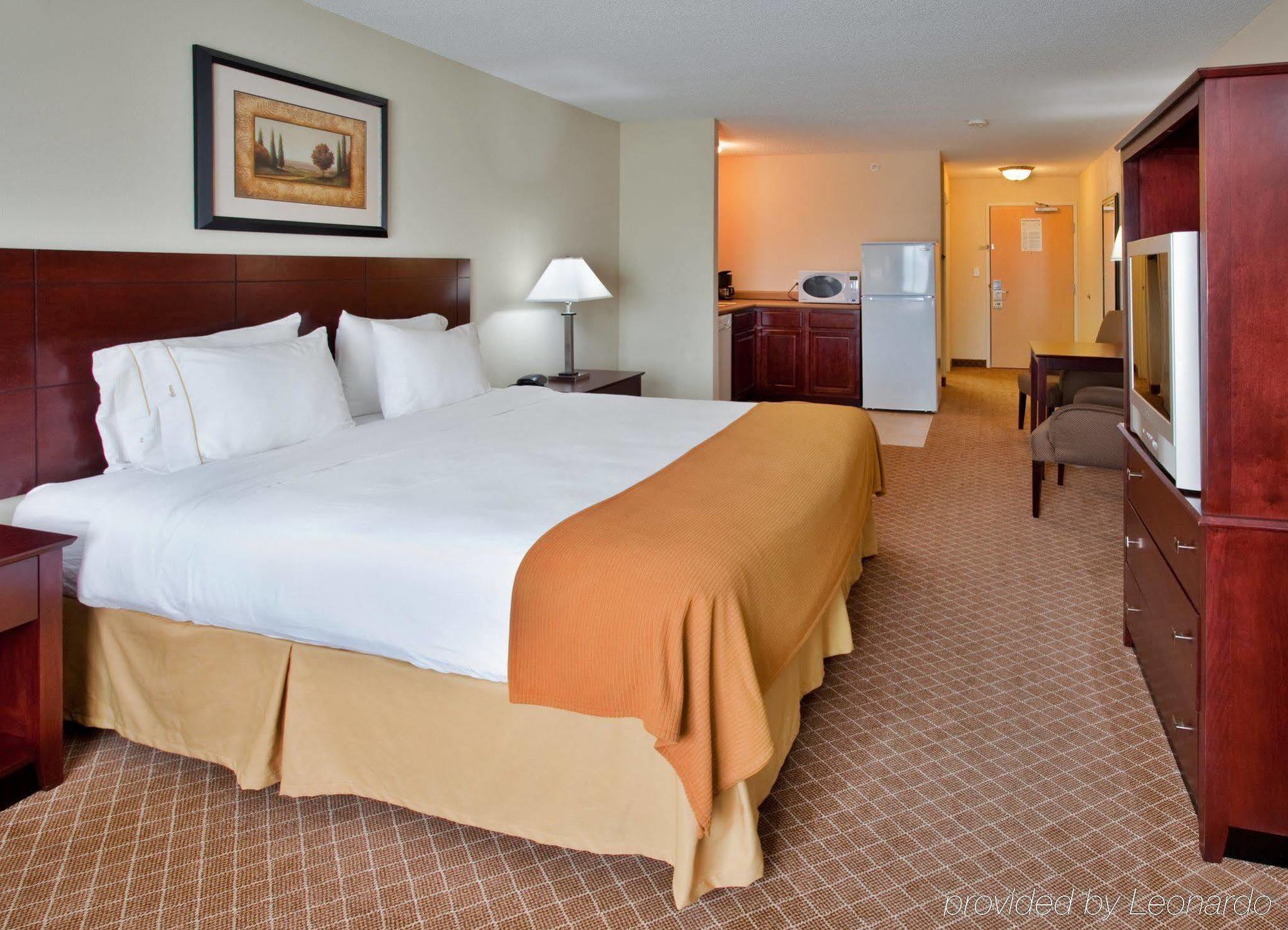Holiday Inn Express Warrenton By Ihg Luaran gambar